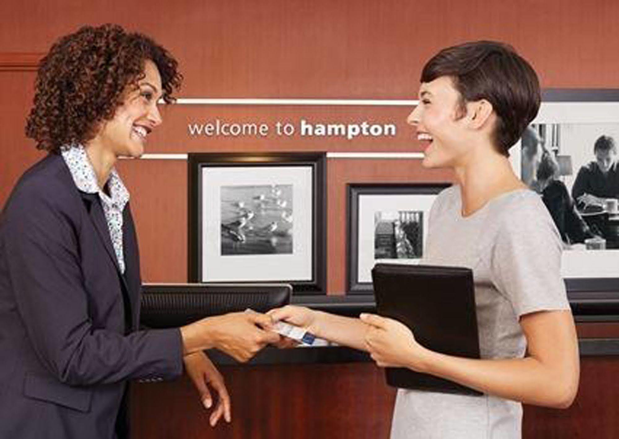Hampton Inn Long Beach Airport, Ca Eksteriør bilde